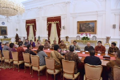 تلقى الرئيس جوكوي صفوف إدارة أبيندو وهيبيندو ، في قصر مرديكا ، جاكرتا ، صباح يوم الخميس (6/13).