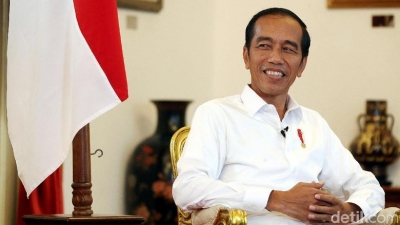 رئيس إندونيسيا يثمن  المساهمات  الكبيره للامراطور  أكيهيتو في المنطقة