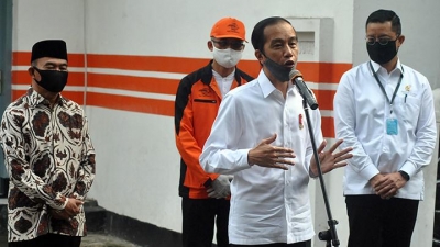 Jokowi vraagt om kalm te zijn in het omgaan met Covid-19 pandemie