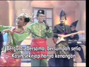 Malais pop : Kasih Sekejap gezongen door Victor Hutabarat