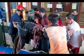 Overstromingen in Jakarta eisen vijf levens: bureau voor rampenbestrijding