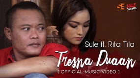 Regional liedjes  uit West java: Tresna Duaan gezongen door Sule ft. Rita Tila