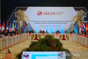 Réunion du groupe de travail des députés des finances et de la banque centrale de l&#039;ASEAN (AFCDM-WG) du 10 au 14 juillet 2023 à Yogyakarta. (ANTARA/HO-Ministère des Finances)