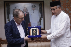 Le gouverneur par intérim d&#039;Aceh discute des opportunités d&#039;investissement avec l&#039;ambassadeur de France