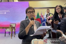 La ministre des Affaires étrangères Retno Marsudi fait une déclaration à la presse après la réunion des ministres des Affaires étrangères de l&#039;ANASE (AMM) à Jakarta, lundi (4/9/2023). ANTARA/Yashinta Difa/am.