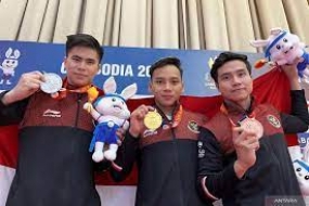 Le ministre de la Jeunesse et des Sports de la République d&#039;Indonésie a salué le retour des équipes de wushu et d&#039;athlétisme des SEA Games