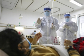 Covid augmente, le Japon ne traite que les patients sérieux et à risque