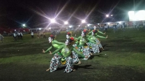 Dance Thengul   de Java de l’Est