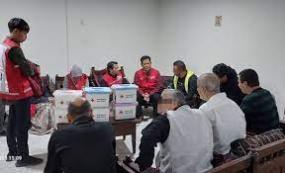 Résidents de Gaza en Égypte reçoivent une assistance directe en matière de kits d&#039;hygiène