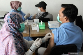 10,5 millions d&#039;Indonésiens ont terminé la vaccination COVID-19