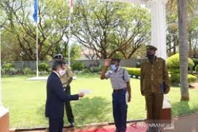 L&#039;Indonésie et le Zimbabwe signeront une coopération de la défense