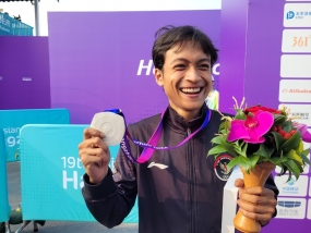 Sanggoe Darma Tanjung remporte la médaille d&#039;argent en skateboard aux Jeux asiatiques de Hangzhou (Photo : RRI/M. Kusnaeni)