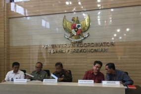 L’Indonésie la Thaïlande et la Malaisie ont convenu  de réduire les exportations de 300.000 tonnes de caoutchouc