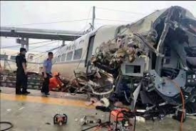Un train à grande vitesse chinois déraille, un ingénieur est tué et plusieurs passagers sont blessés