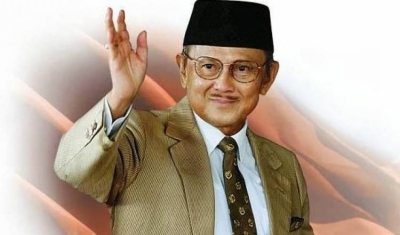 BJ Habibie est décédé, le président Joko Widodo a présenté ses condoléances