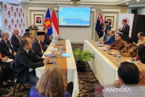Les opportunités d&#039;exportation de produits des PME de Sumatra occidental vers l&#039;Australie sont grandes ouvertes suite à la visite de la délégation régionale au Pays Kangourou dirigée par le gouverneur de Sumatra occidental, Mahyeldi. ANTARA/HO-Novrial/pri.