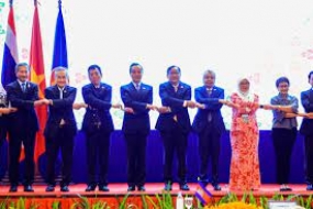 La Ministre indonésienne des Affaires étrangères: ASEAN et les  États-Unis font de l&#039;Indo-Pacifique une région pacifique et prospère