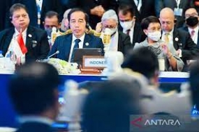 Le président Joko Widodo a appelé les dirigeants de l&#039;ASEAN Plus Trois à s&#039;unir pour faire face à la crise