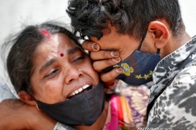 L&#039;Inde a signalé plus de 2000 personnes décédant de la COVID par jour