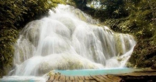 Der Wasserfall Gedad, Yogyakarta
