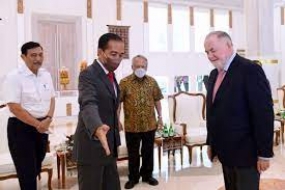 Präsident Joko Widodo empfängt den Präsidenten des Weltwasserrats