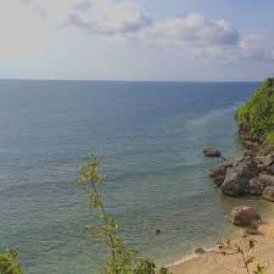 Der Tanjung Menangis Strand in Sumbawa