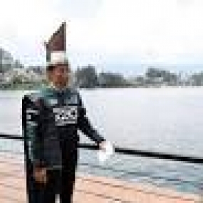 Joko Widodo weihte 7 Häfen und 4 Passagiermotorboote (KMP) im Gebiet des Toba-Sees ein