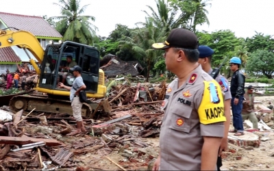 Evakuasi Korban Tsunami Dilanjutkan: 281 Meninggal, 1.016 Luka-Luka Dan 57 Hilang