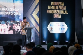 Menteri Pariwisata dan Ekonomi Kreatif Sandiaga Salahuddin Uno ingin mengenalkan produk ekonomi kreatif halal Indonesia di Konferensi Tingkat Tinggi (KTT) ke-17 G20 yang diselenggarakan di Bali pada 15-16 November 2022, dalam upaya menarik minat pasar negara kawasan Timur Tengah dalam acara Jogja Halal Fest, di Jogja Expo Center, Jumat (4/11/2022).