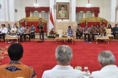 Presiden Jokowi Kembali Minta K/L Geser Program Rutinitas ke Program Yang Bisa Dirasakan Rakyat