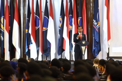印尼总统提醒不要担心面临威胁和挑战