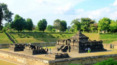 Sambisari 寺庙