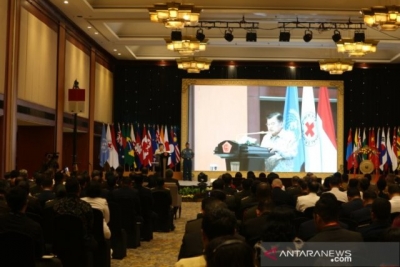 副总统：维护和平成为印度尼西亚外交的旗舰