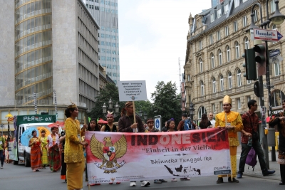 在德国法兰克福多元文化节展出了印度尼西亚的多样性