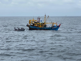 115专案组在Berhala岛水域捕捞外国渔船