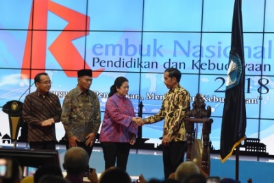 El presidente Joko Widodo enfatiza la  importancia de la educación de carácter para estudiantes indonesios
