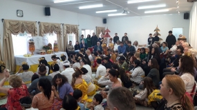 Los hindúes de Bali celebran el Día de Nyepi en Copenhague