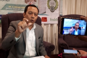 Direktur Eksekutif Indonesia Halal Watch Ikhsan Abdullah di Jakarta, Selasa (11/12/2018)