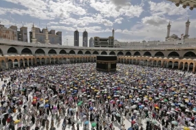 Buitenland : Bedevaartgangers Mekka moeten mondkapje op