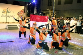 Indonesië presenteert culturele voorstellingen ter gelegenheid van het 50-jarig bestaan van de OIC