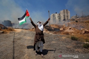  Een Palestijnse demonstranten in Sur baher, Palestina