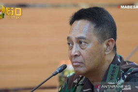 De chef van het Indonesische leger bespreekt Platoon Exchange met het Amerikaanse leger