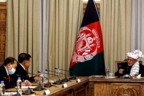 Kalla stemt ermee in om de gesprekken tussen de Afghaanse regering en de Taliban te bemiddelen