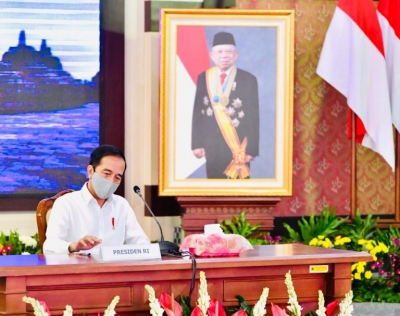 President Jokowi bereidt COVID-19-effectbeperkende maatregelen voor micro, kleine en middelgrote ondernemingen voor.