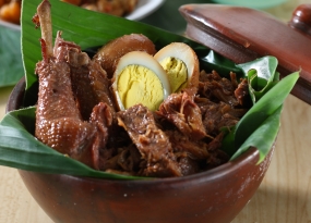 Gudeg, een typische gerechten uit Yogyakarta, Central Java
