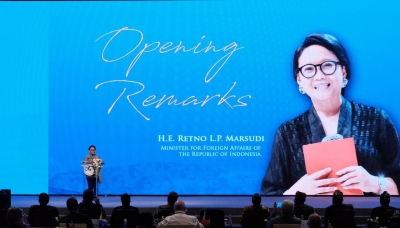 Minister Retno omarmt inclusieve democratie en opent het 12e Bali Democration Forum