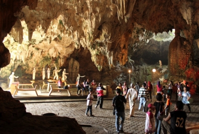 Jatijajar-grot in het regentschap Kebumen, Midden-Java