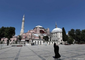 Buitenland : Rusland waarschuwt Turkije over toekomstplannen Hagia Sophia
