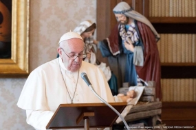 Buitenland : Paus mist diensten oud en nieuw
