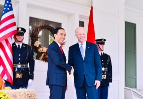 President Jokowi feliciteert Joe Biden en Kamala Harris